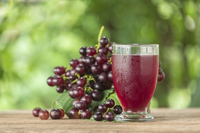 Grape juice lower cholesterol