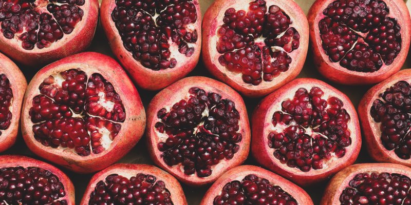 Is Pomegranate Safe for Diabetics? Pomegranate Glycemic Index, Nutrition & Side Effects 4